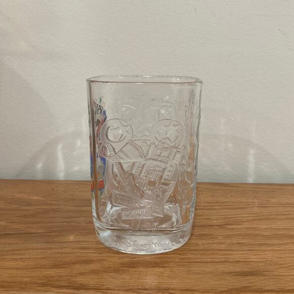 Walt Disney World Year 2000 Celebration McDonalds Collector Glass Tumbler - Picture 3 of 5